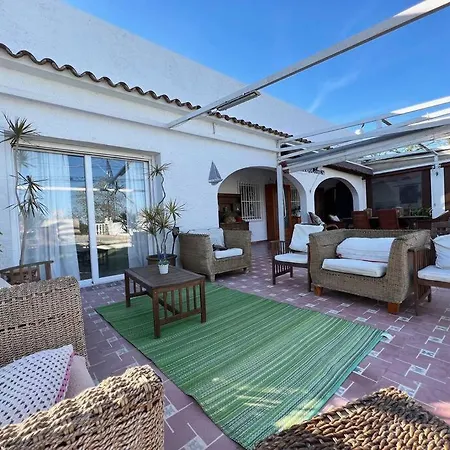 Corralets Holiday home *